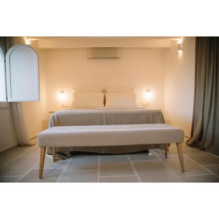 Santa Elvira Apartment
